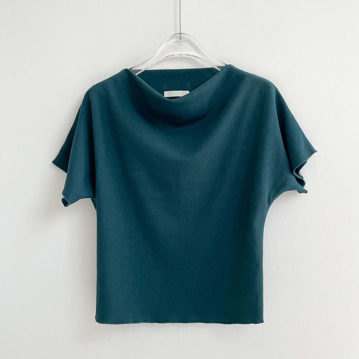 반팔 티셔츠 딥블루 색상 이미지-S10L3